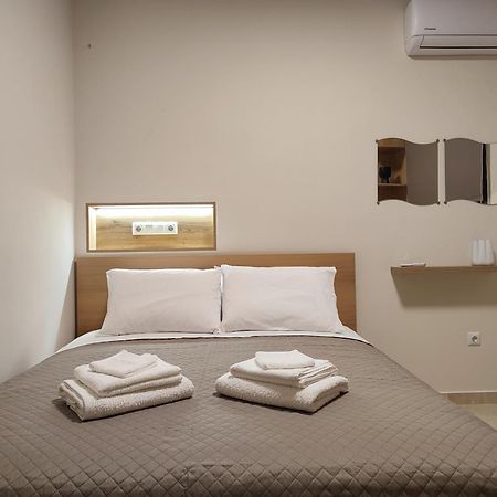 Niriides Apartments Porto Heli Room photo